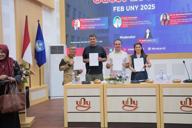 Penandatanganan IA antara FEB UNY dan Gaziantep University